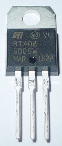 BTA08-600SW ST triac 600V 8A